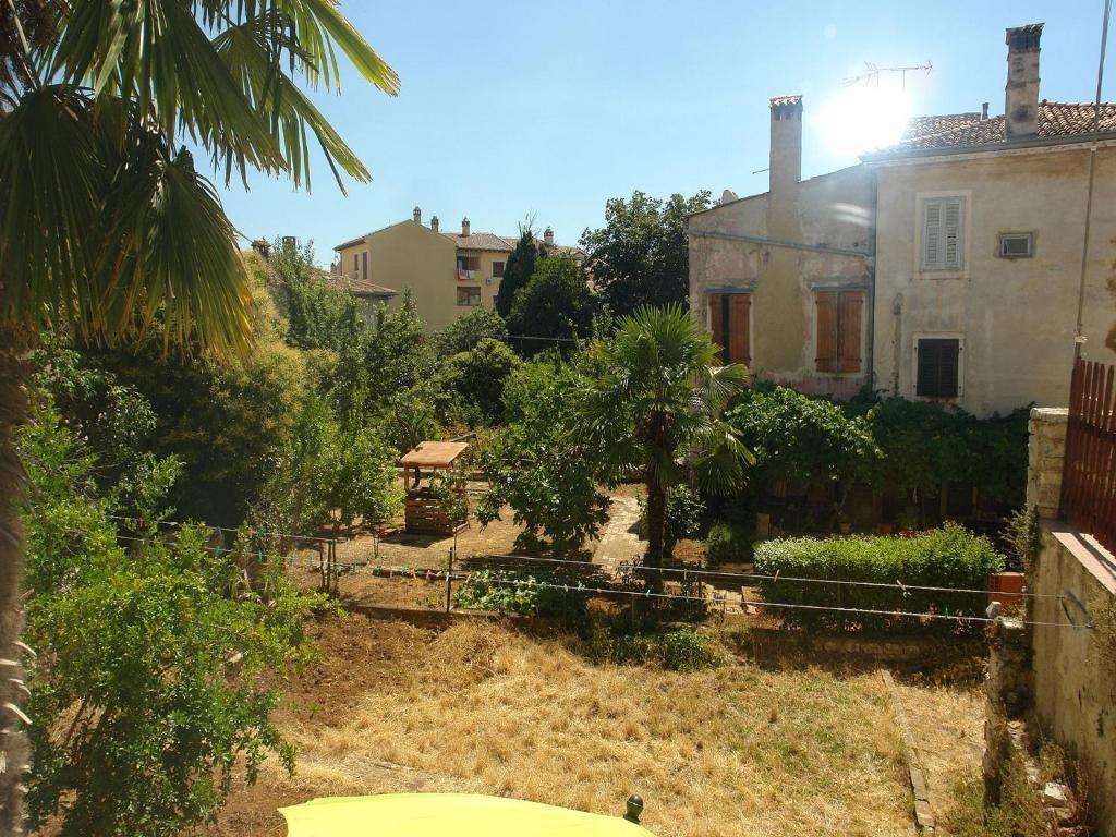 Guest House Marta Rovinj Exterior photo