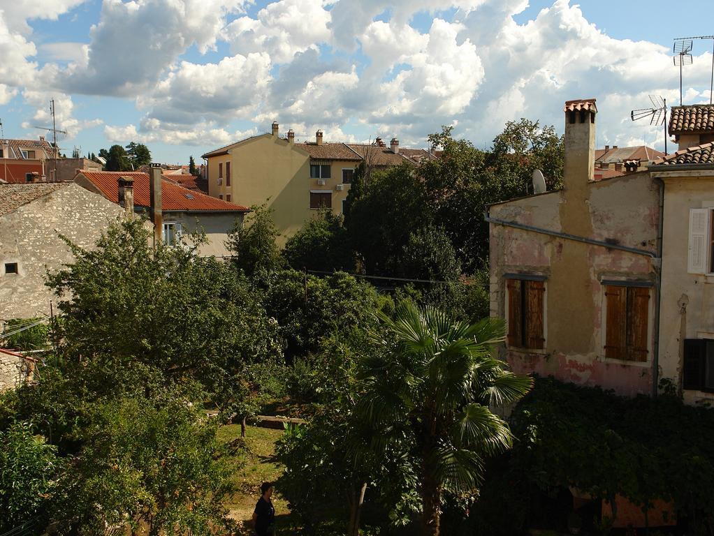 Guest House Marta Rovinj Exterior photo